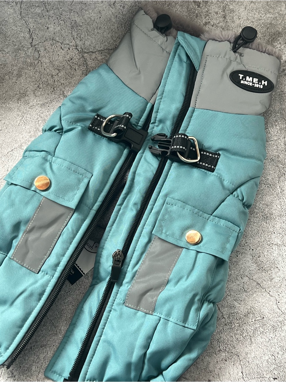 NWT Dog Coat Teal Quilted Puffer with Reflective Accents Size SMALL